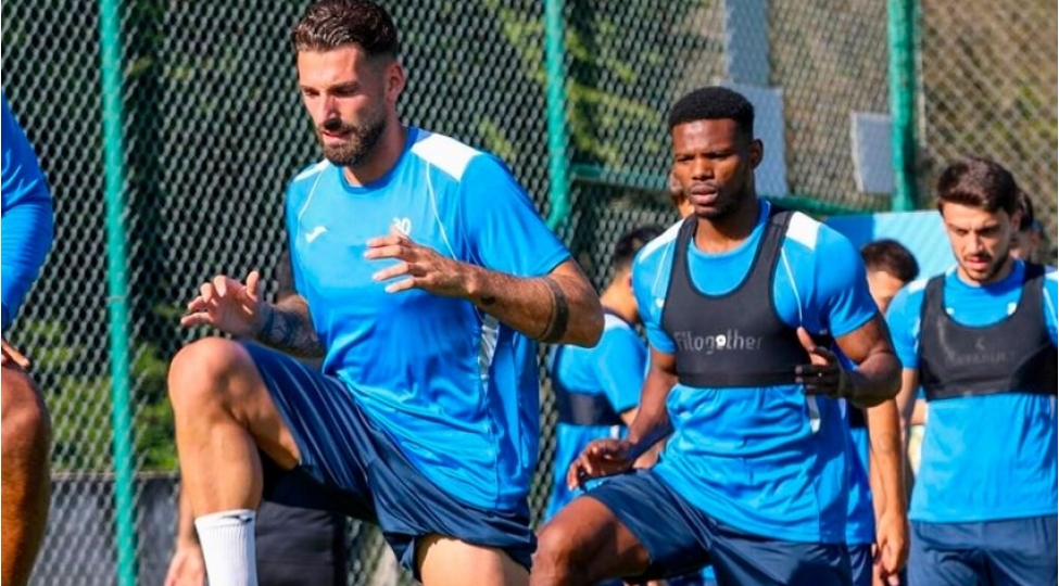 zire-turkiye-klubunu-meglub-edib