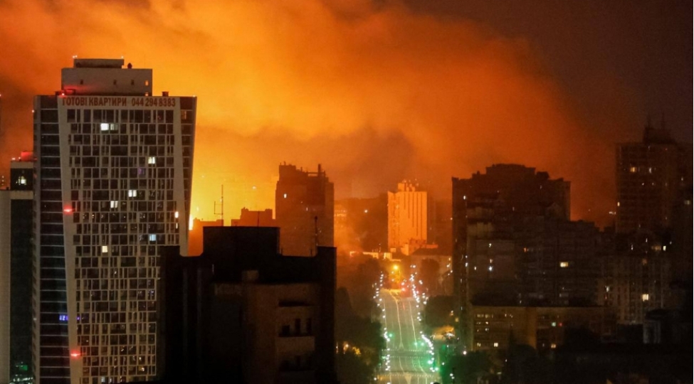 kiyeve-dron-ve-raketlerle-hucum-edilib-olenler-ve-xesaret-alanlar-var