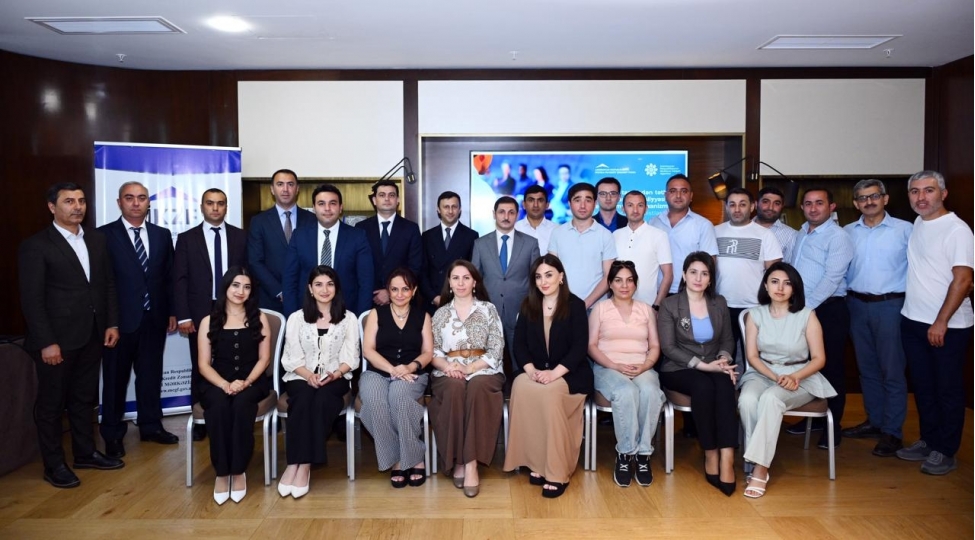 ipoteka-ve-kredit-zemanet-fondu-jurnalistler-uchun-telim-teshkil-edib-foto