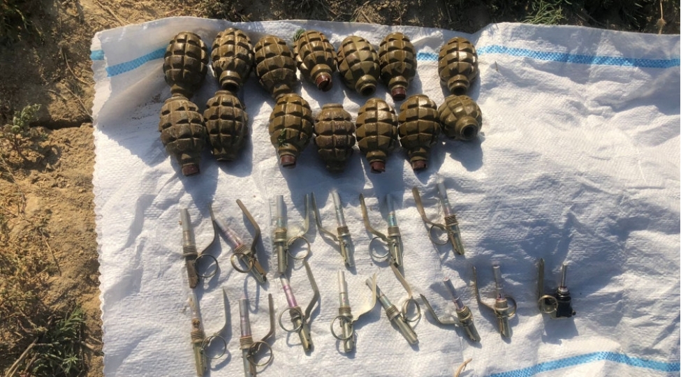 memmedli-novxani-ve-masazirda-silah-sursatlar-ashkar-edilib
