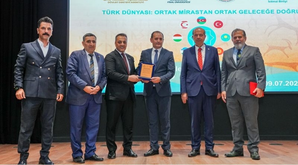 biz-deyerlerimizle-bir-birimize-bagliyiq-foto