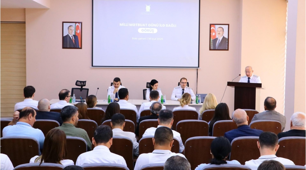 bash-prokurorluqda-milli-metbuat-gunu-munasibetile-media-numayendeleri-ile-gorush-kechirilib-foto