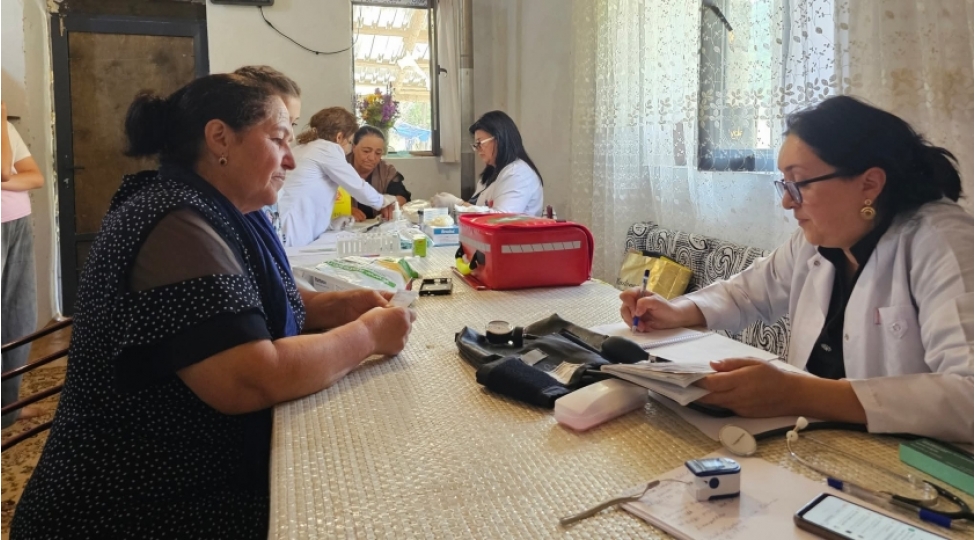 lachin-yaylaqlarinda-ehaliye-novbeti-seyyar-tibbi-xidmet-gosterilib