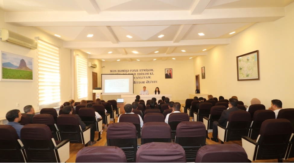 dovlet-imtahan-merkezi-qazaxda-dovlet-qulluqchulari-uchun-novbeti-telimlere-start-verib