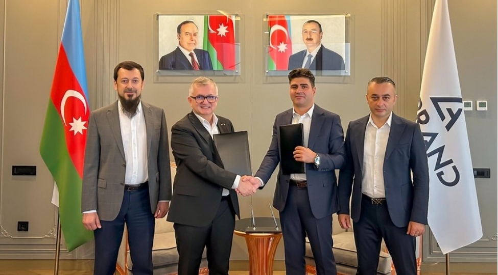 carcas-xezeryani-olkelerin-aqrar-tedqiqatlar-merkezinde-haciqabul-qushchuluq-shirketi-ile-emekdashliq-memorandumu-imzalanib