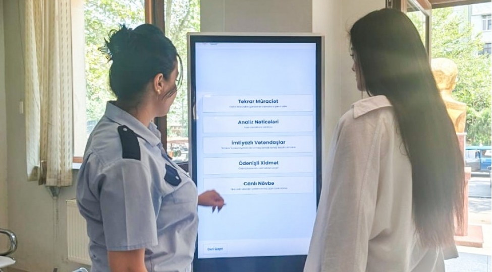 daha-uch-tibb-muessisesinde-elektron-novbe-sistemi-qurulub