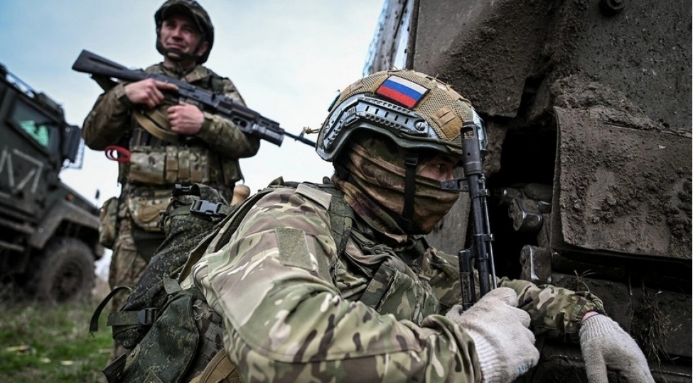 rusiya-ordusu-donetskde-chasov-yar-sheherini-ele-kechirib