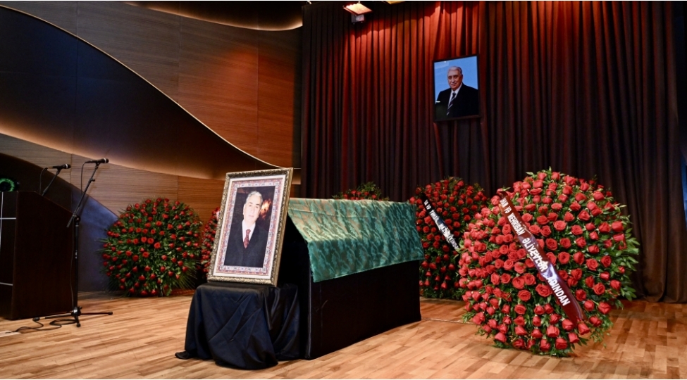 xalq-artisti-arif-babayevle-vida-merasimi-kechirilib-yenilenibfoto