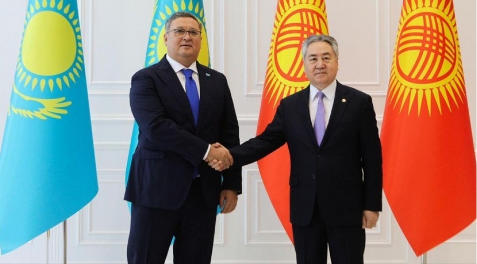 qirgizistanla-qazaxistan-arasindaki-muttefiqlik-elaqeleri-muzakire-olunub