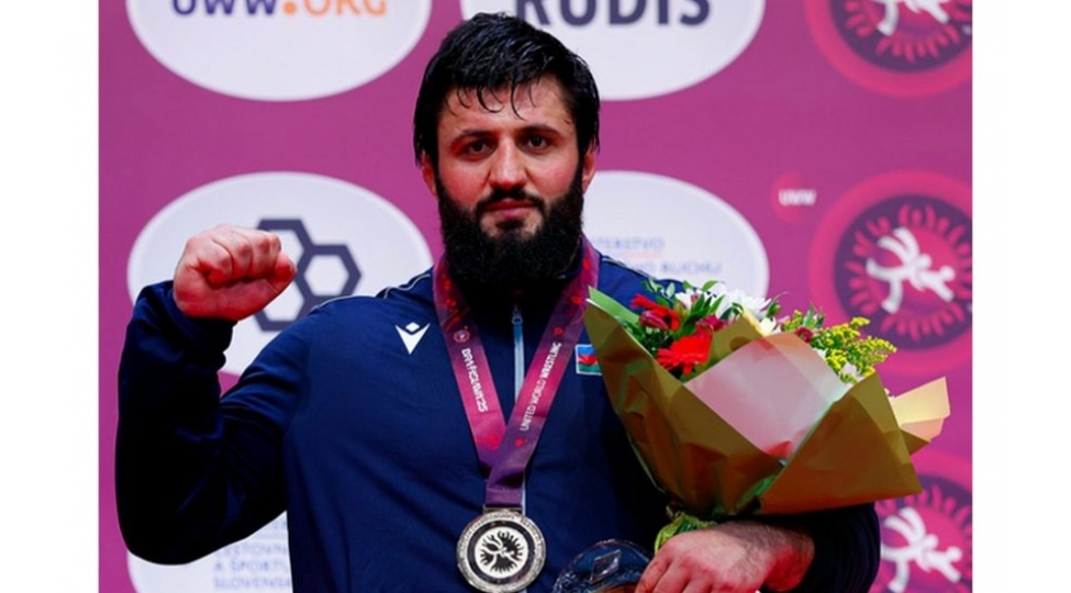 olimpiya-mukafatchisi-polshada-kechirilen-turnirde-qizil-medal-qazanib