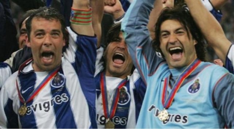 chempionlar-liqasinin-qalibi-olan-futbolchu-54-yashinda-vefat-edib