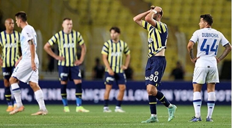 turkiye-superliqasinda-ilk-turun-uch-oyunu-texire-salinib