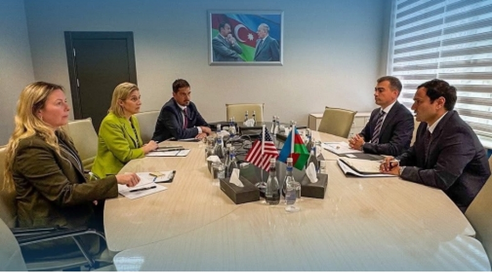 azerbaycan-ve-absh-kosmik-sahede-emekdashligin-genishlendirilmesi-imkanlarini-muzakire-edib