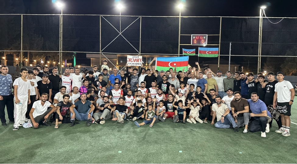 shehid-penceli-teymurovun-xatiresine-hesr-olunmush-mini-futbol-turniri