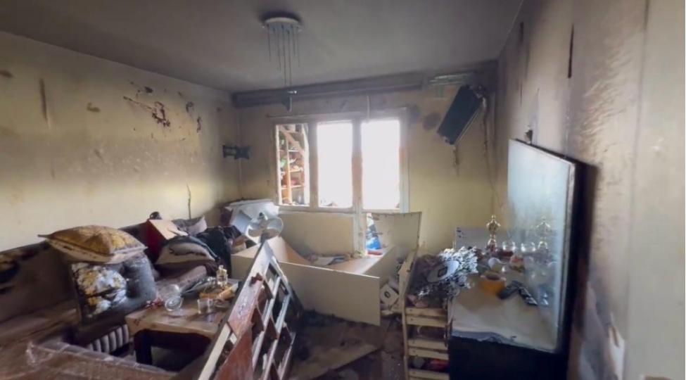 lokbatanda-beshmertebeli-yashayish-binasinda-yangin-olub