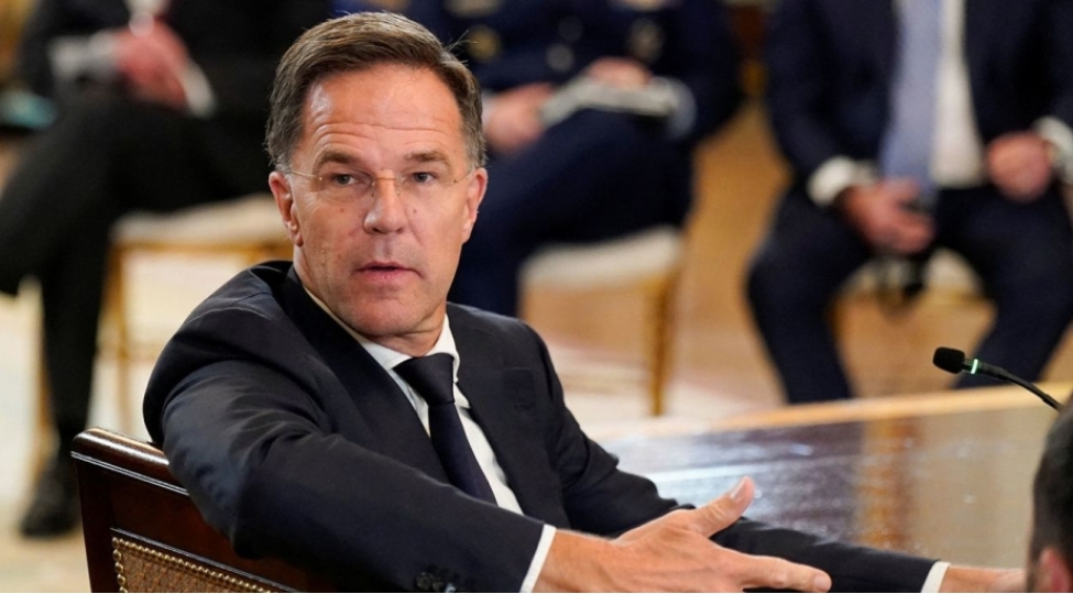nato-bash-katibi-sabah-boyuk-britaniyaya-sefer-edecek