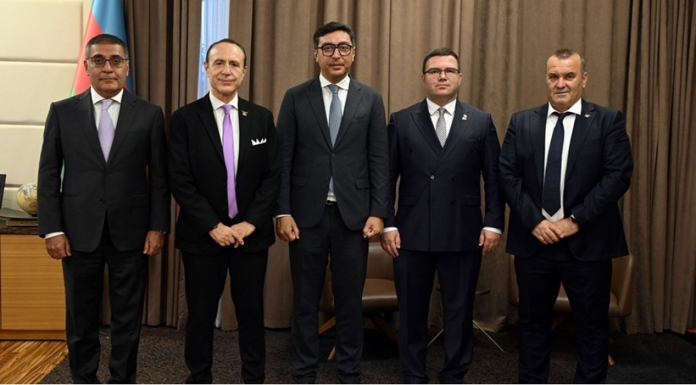 ferid-qayibov-albaniya-olimpiya-komitesinin-prezidenti-ve-diger-resmi-shexslerle-gorushub
