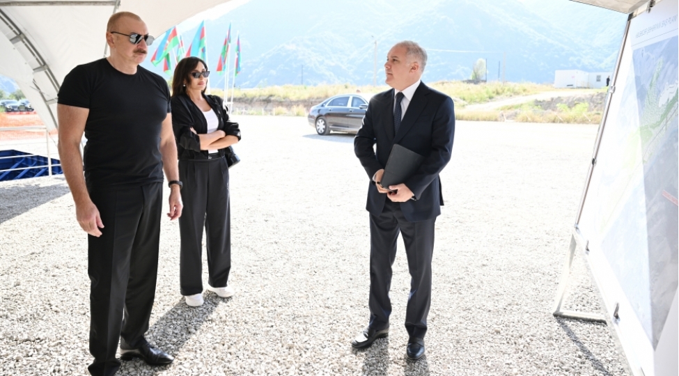 kelbecer-sheherinde-4-cu-yashayish-kompleksinin-temeli-qoyulub-2