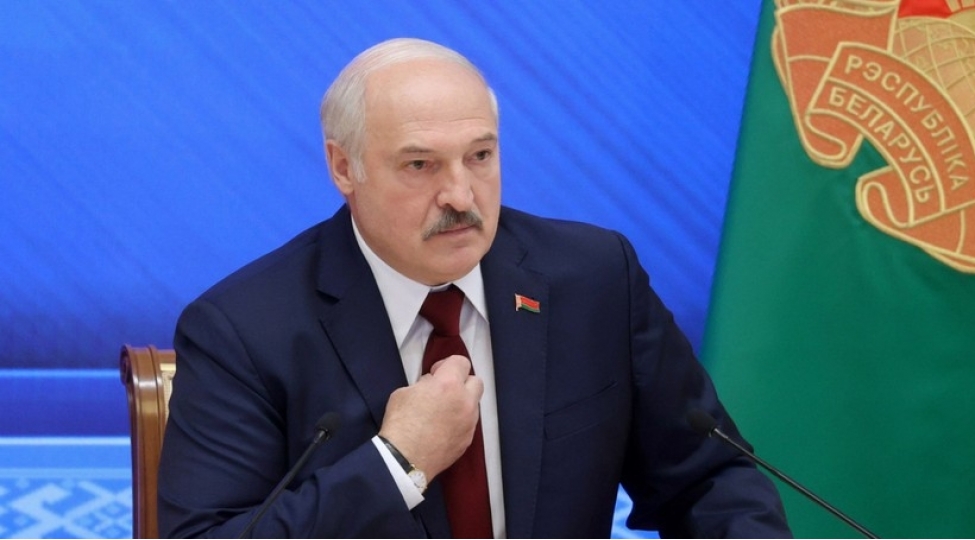 lukashenko-trampi-baki-ile-irevan-arasinda-imzalanan-sulh-sazishine-gore-tebrik-edib