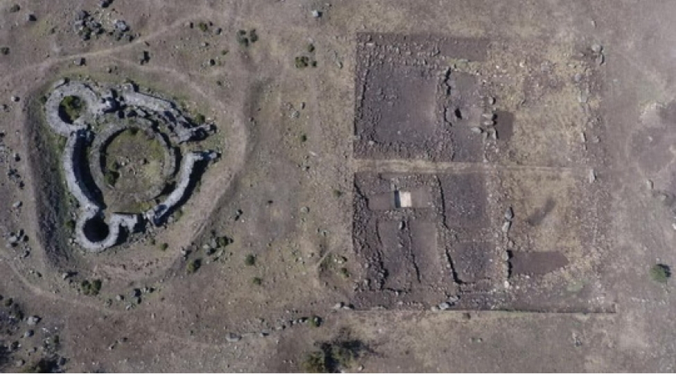 azerbaycanda-antik-ve-ilk-orta-esrlere-aid-beshinci-dairevi-mebed-qaliqlari-ashkarlanib