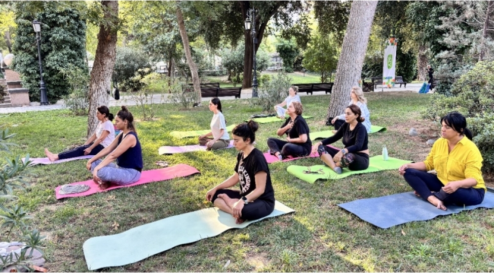 paytaxt-parklarinda-her-gun-seher-meshqleri-kechirilir-foto