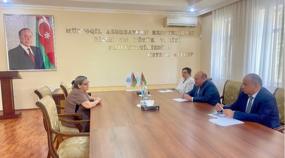 milli-meclisin-uzvu-xanlar-fetiyev-berdede-novbeti-qebul-gorushunu-kechirib-2