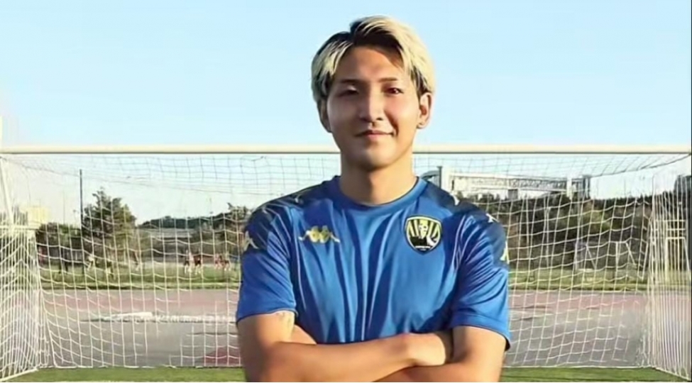 neftchi-yaponiyali-futbolchunu-kepeze-icareye-verib