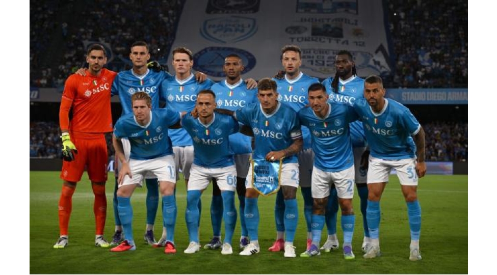 napoli-tarixinde-rekord