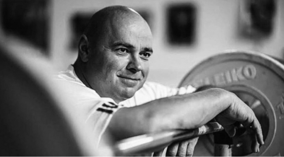 rusiyali-olimpiya-chempionu-vefat-edib