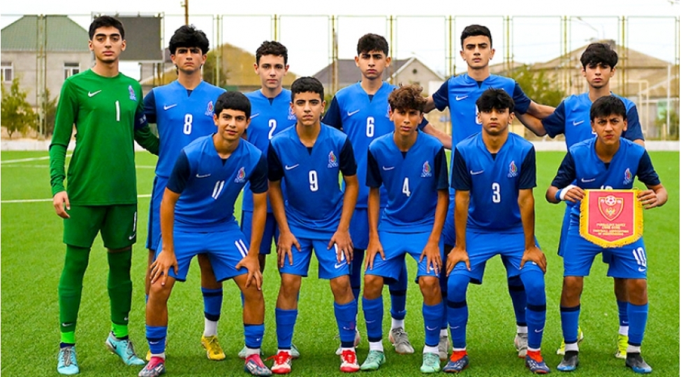 azerbaycanin-u-15-millisi-monteneqro-yigmasi-ile-hech-heche-edib