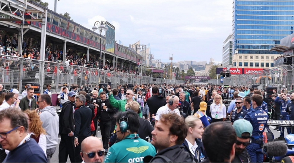 formula-1-uzre-azerbaycan-qran-prisinin-achilish-merasimi-kechirilib