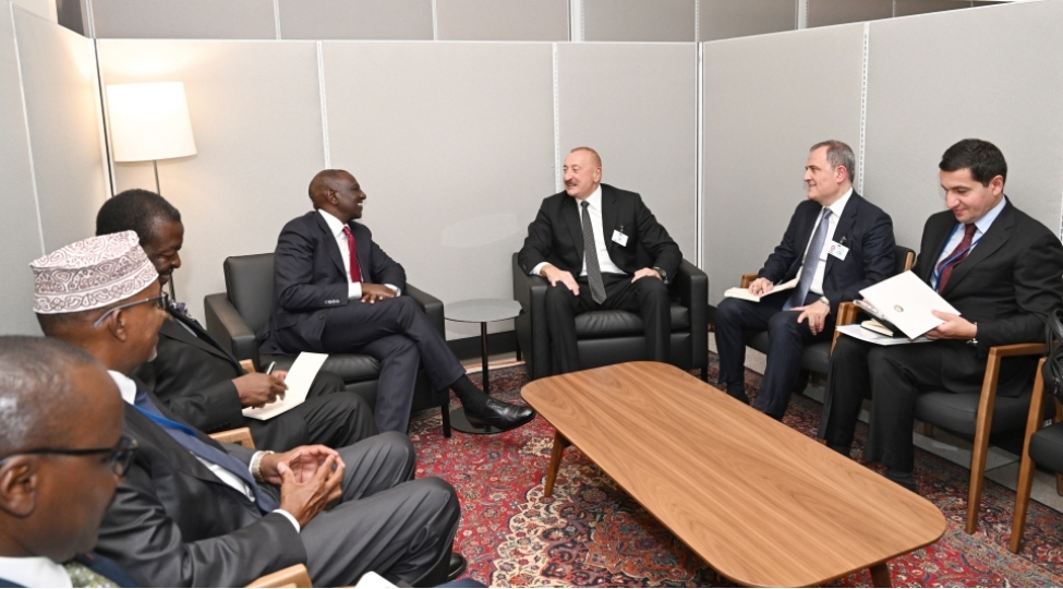 azerbaycan-prezidenti-ilham-eliyev-bmt-nin-nyu-yorkdaki-menzil-qerargahinda-keniya-prezidenti-ile-gorushub-yenilenib-2