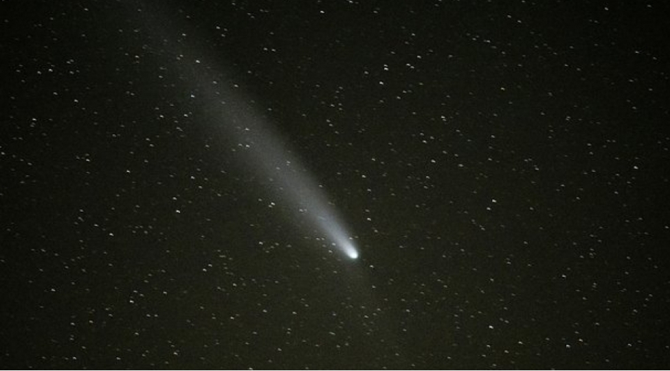 astronomlar-yere-kometanin-yaxinlashdigi-barede-xeberdarliq-edibler