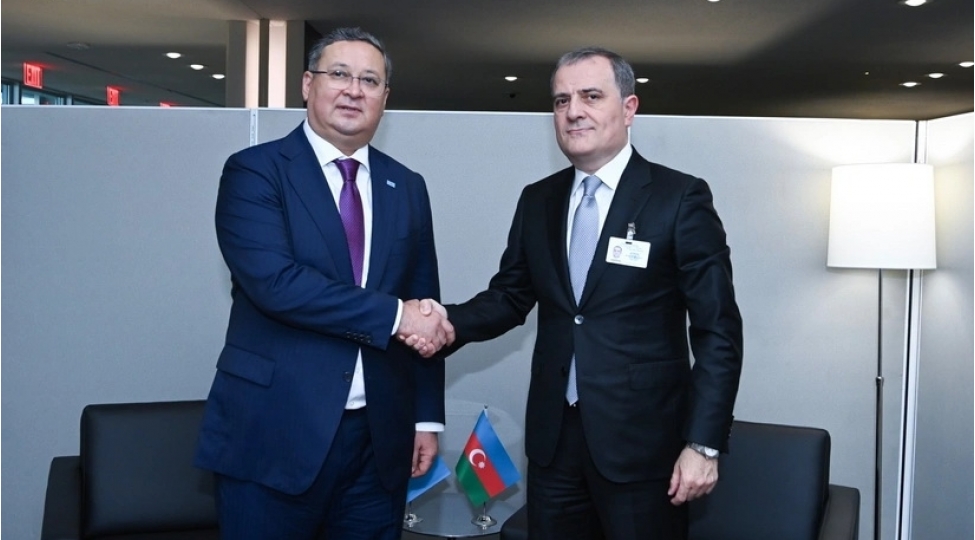 azerbaycanla-qazaxistan-arasinda-ikiterefli-elaqeler-muzakire-olunub