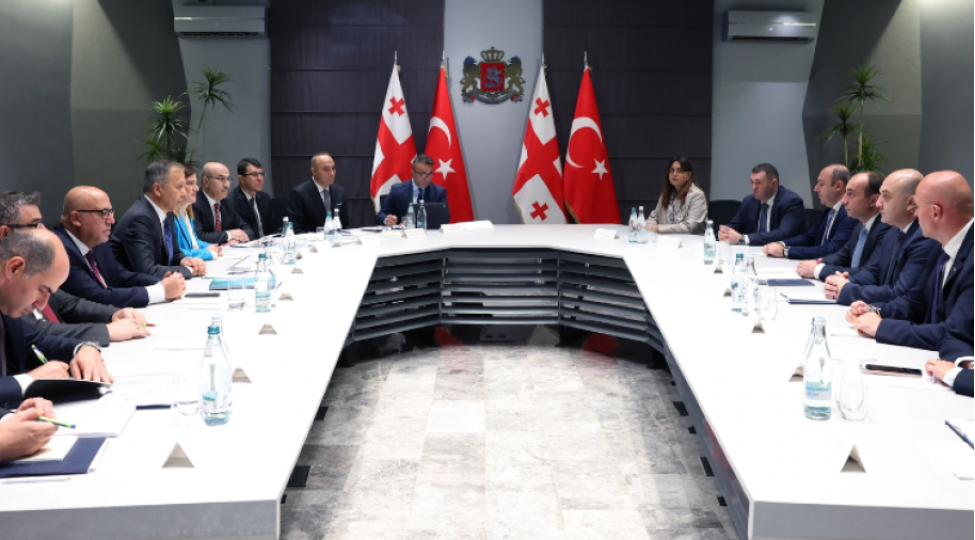 gurcustan-ve-turkiyenin-huquq-muhafize-orqanlari-arasinda-semereli-emekdashliq-meseleleri-muzakire-edilib