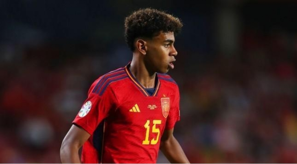 barselona-yamali-milliye-buraxmaq-istemir