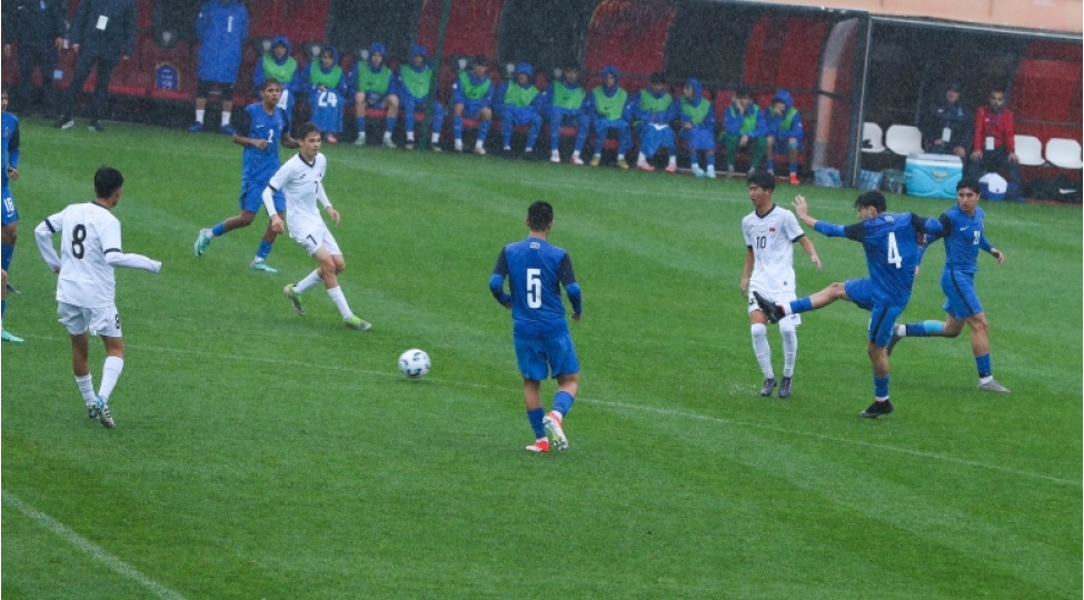 azerbaycanin-futbol-millisi-iii-mdb-oyunlarinda-finala-yukselib
