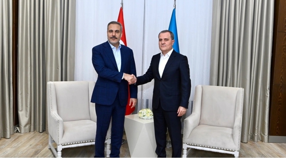 ceyhun-bayramov-qebelede-hakan-fidanla-gorushub