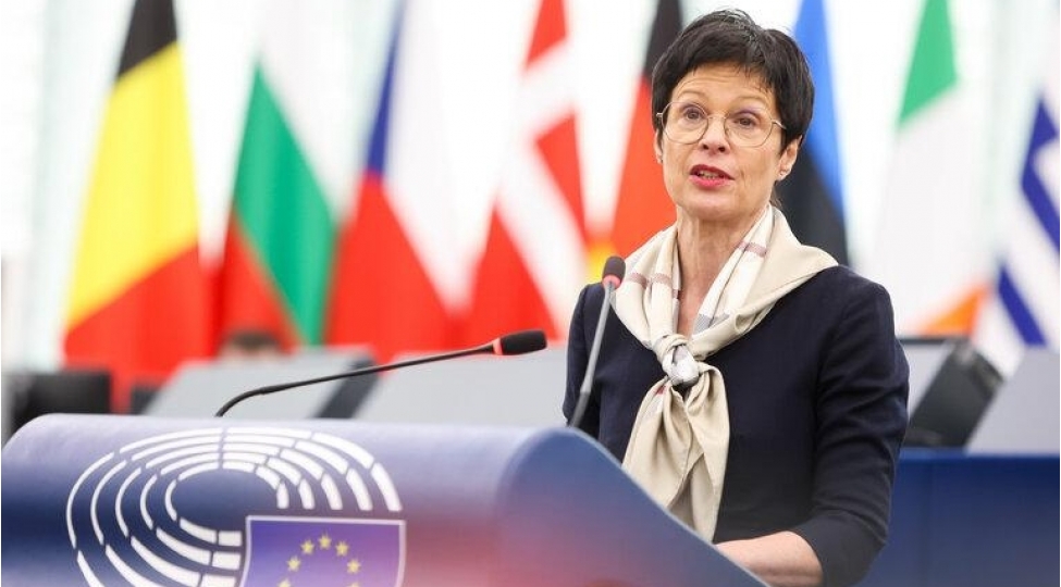 avropa-komissari-azerbaycan-transxezer-neqliyyat-dehlizinde-esas-terefdashdir