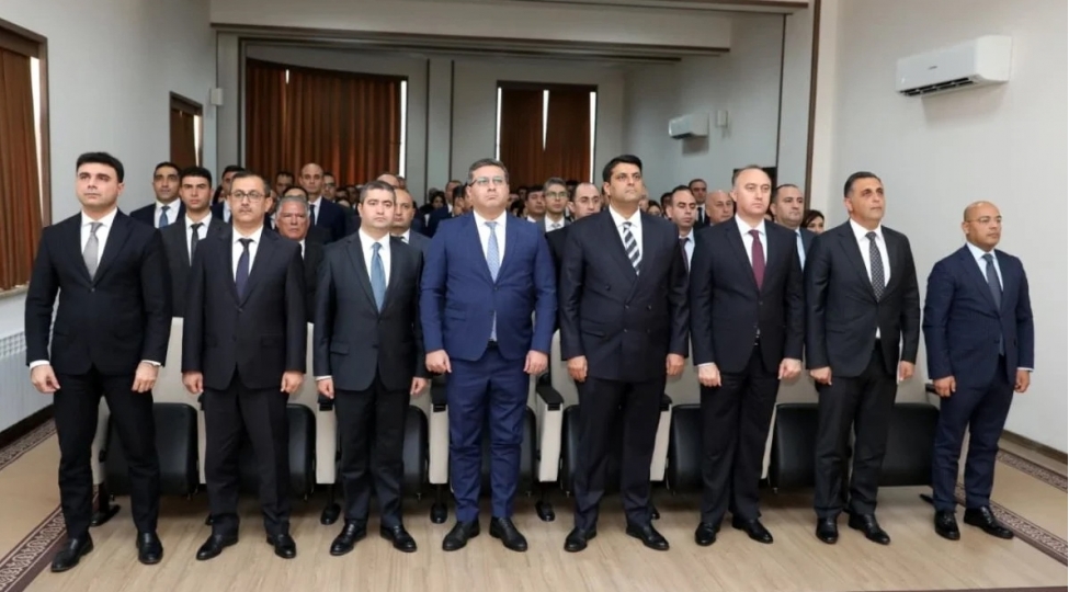 naxchivan-mr-iqtisadiyyat-nazirliyinde-konstitusiya-ve-suverenlik-ili-ile-elaqedar-tedbir-kechirilib-foto