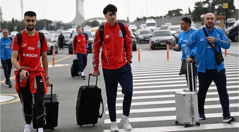 azerbaycan-millisi-fransa-ile-oyun-uchun-parise-yollanib