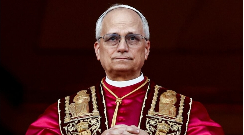 roma-papasi-jurnalistleri-azad-ve-obyektiv-melumat-yaymaga-chagirib