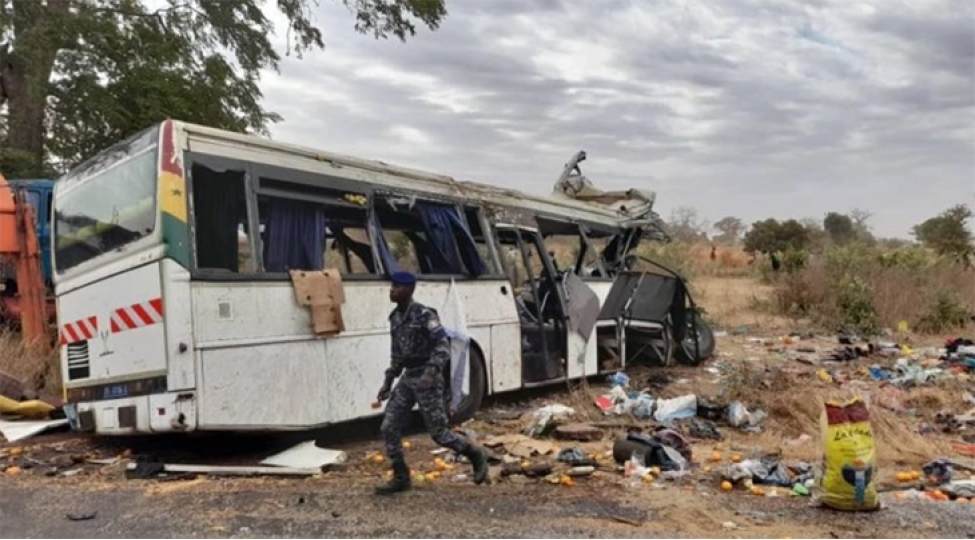 car-da-avtobus-qezasinda-40-nefer-olub