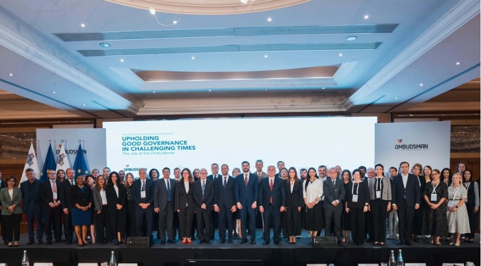 sebine-eliyeva-maltanin-prezidenti-ile-gorushub