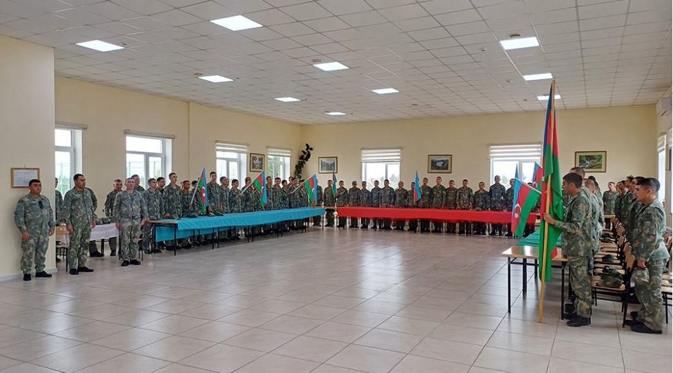azerbaycan-ordusunda-musteqilliyin-berpasi-gunu-qeyd-olunub-fotovideo