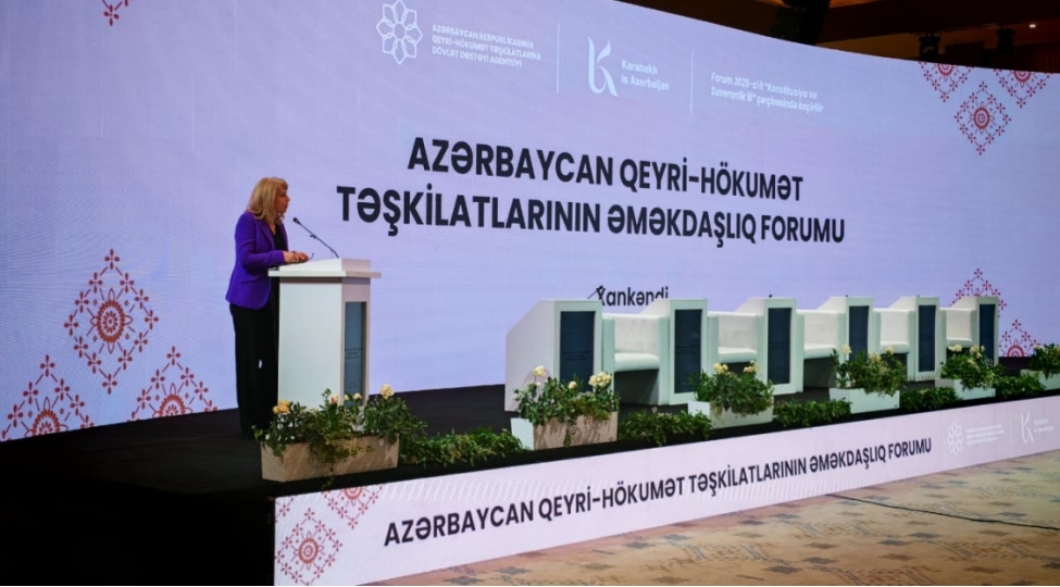 xankendide-azerbaycan-qeyri-hokumet-teshkilatlarinin-emekdashliq-forumu-kechirilir