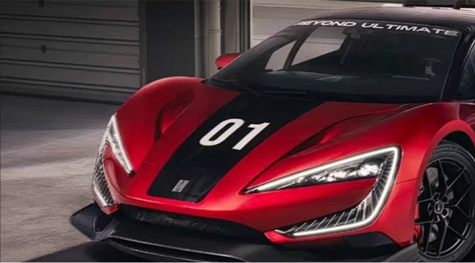byd-xiaomini-usteleyerek-en-suretli-elektromobil-oldu