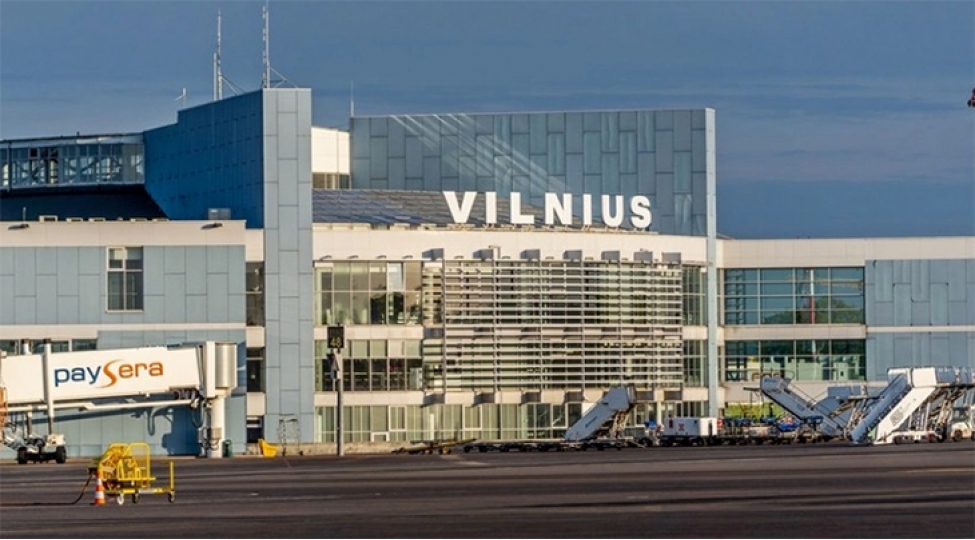 vilnus-aeroportu-fealiyyetini-dayandirib