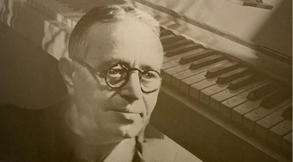 uzeyir-hacibeyli-mukafati-musabiqesi-elan-edilib