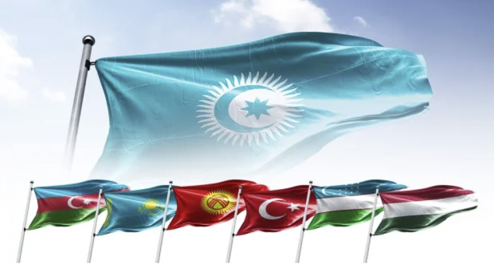 boyuk-qayidisha-qardashliq-tohfeleri